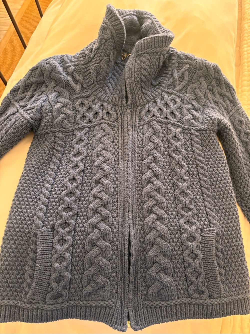 Aran Crafts Irish Knit Sweater - Blue - XS - zip w/high neck. WARM